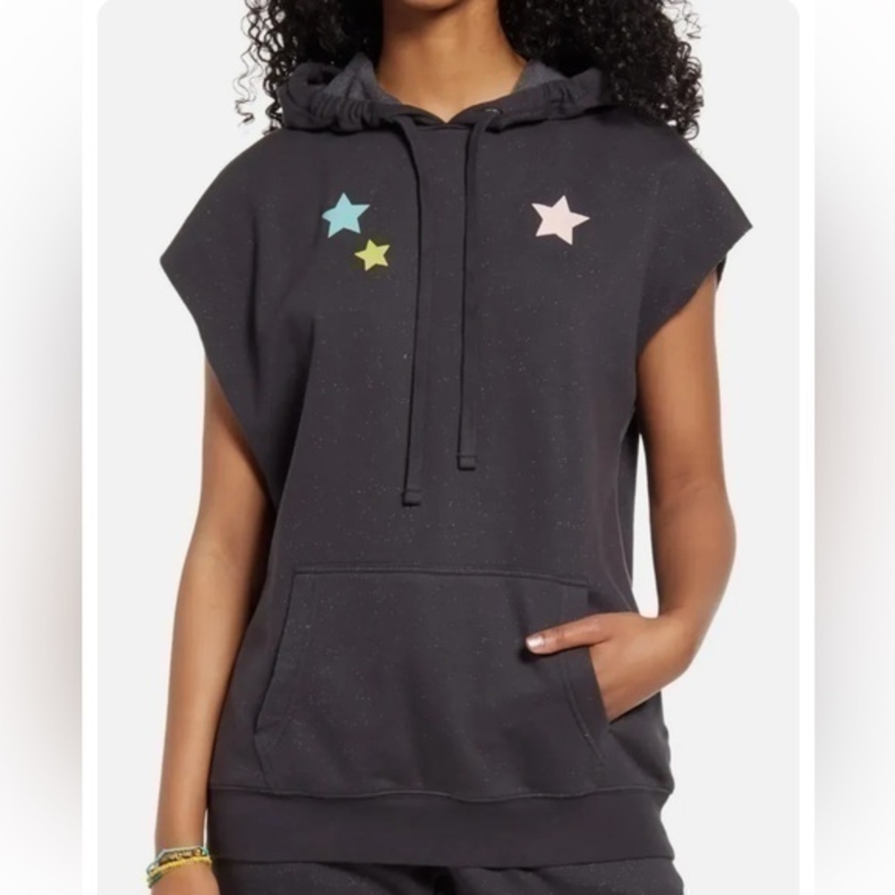 BP Nordstrom Sleeveless Graphic Hoodie NEW